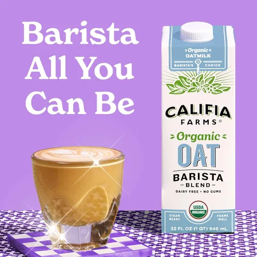Vista 3 de Califia Farms - Mezcla Orgánica de Avena Barista de Leche de Avena, 32 oz, Estable en Estantería, Sin Lácteos, A Base de Plantas, Vegano, Sin OGM