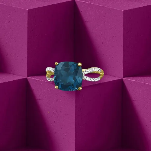 Vista 6 de Ross-Simons Anillo de topacio azul Londres de 4.90 quilates y diamantes de .11 qt t t en oro amarillo de 14 quilates