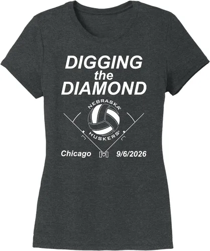 Vista 44 de CornBorn Elige tu diseño: camisetas prémium de voleibol de Nebraska para mujer