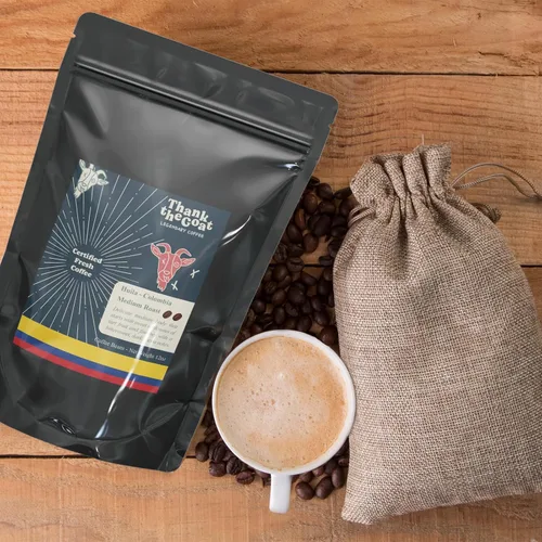 Vista 2 de Thank the Goat Made to Order Granos de café gourmet, recién tostados, tostado medio de Huila, Colombia, 12 oz.