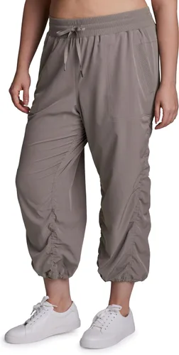 Vista 11 de RBX Active - Pantalón capri con cordón ajustable para mujer, talla grande, ligero, tejido