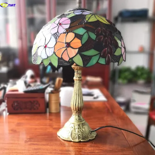 Vista 8 de Lámpara de mesita de noche Tiffany lámpara de mesa para sala de estar, vitral, rosa uva, pantalla hecha a mano, interruptor de encendido y apagado