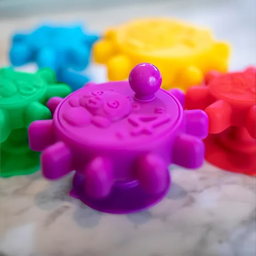 Vista 6 de Baby Einstein Gears of Discovery - Juguetes sensoriales con ventosa para baño, juego en el suelo, viajes y más, 5 unidades, multicolor, sin BPA, más