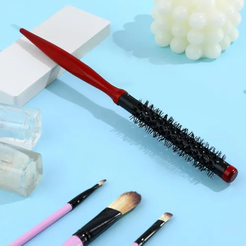 Vista 5 de Mini cepillo Quiff Roller para secado y rizado, cepillo de viaje portátil de 1/2 pulgada con mango de madera y cerdas de nailon para peinar cabello