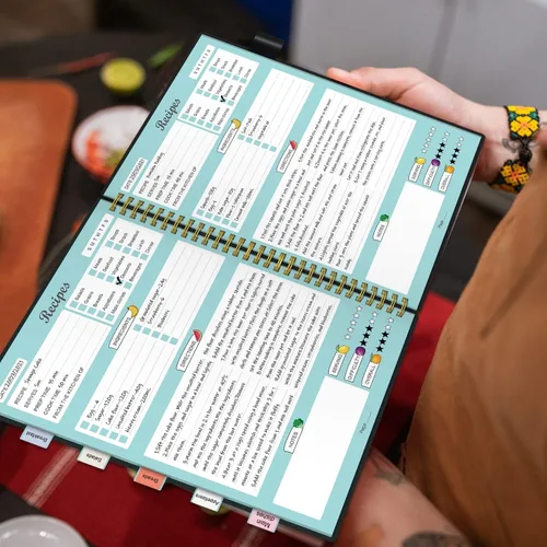 Vista 6 de Libro de Recetas para Escribir tus Propias Recetas, Cuaderno de Recetas en Blanco con Pestañas para Amantes de la Cocina Familiar, Organizador