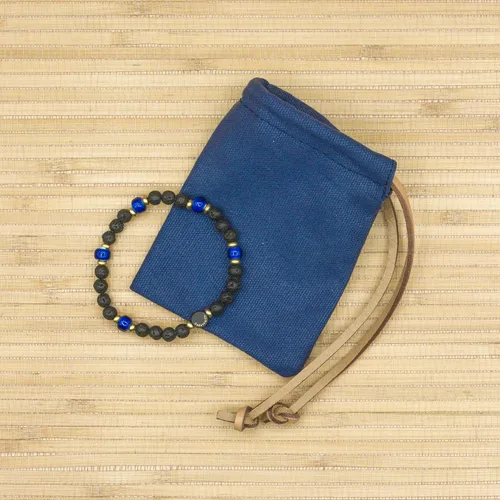 Vista 3 de Caputo Co - Pulsera de cuentas elásticas de cristal y lava para hombre hecha a mano en Estados Unidos