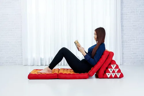 Vista 3 de Leewadee Cómodo colchón japonés de suelo, cama tailandesa con cojín triangular, colchón futón, tapete de masaje tailandés extra largo, 89 x 20 Sf02