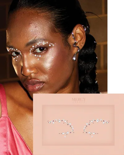 Vista 3 de Joyas de cara deslumbrante por Mercy London Eye Liner Crystal Accesorios para disfraz de cara, joyas todo en uno, tocado de Halloween adhesivo