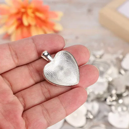 Vista 9 de Colgante en forma de corazón, 60 bandejas colgantes en forma de corazón, ajuste de base con cristal