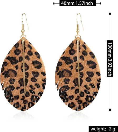 Vista 4 de Aretes grandes de cuero genuino suave hechos a mano con flecos, hoja ligera con barra de metal simple, lágrima, color para mujeres y niñas