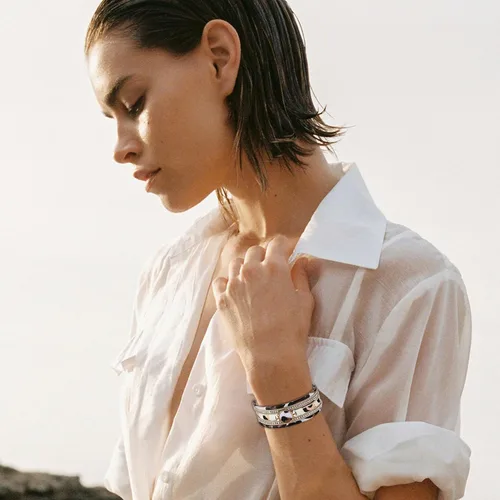 Vista 7 de Long tiantian Pulsera de leopardo para mujer, pulsera apilada con cierre multicapa de cuero bohemio con cristal de perla