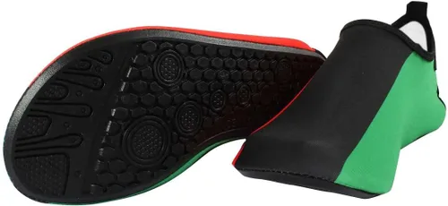 Vista 4 de Zapatos de agua para mujeres y hombres de secado rápido, zapatos de playa para surf al aire libre, yoga, ejercicio, bandera de Jamaica, Caribe