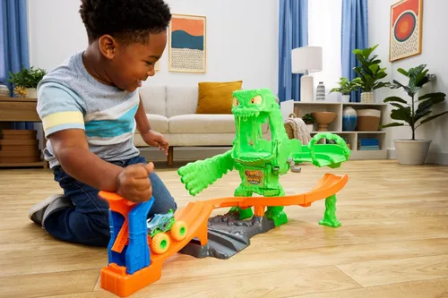 Vista 2 de Hot Wheels Monster Trucks Mutant Monster Takedown Playset & Rhinomite