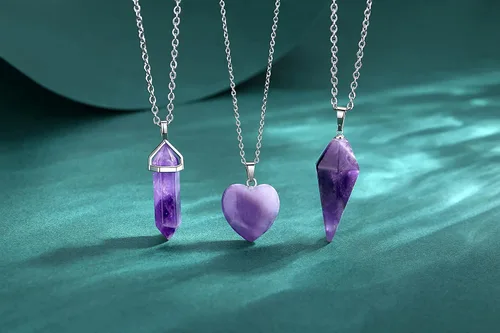 Vista 5 de QINJIEJIE Juego de collares de cristal de amatista curativa para mujer, colgantes de piedra de cuarzo, joyería de cristal púrpura natural, piedras