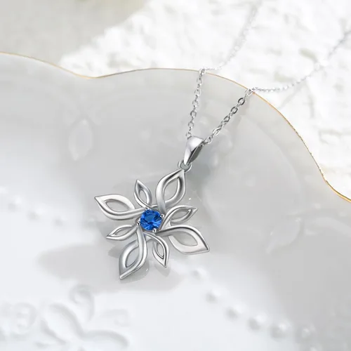Vista 2 de Celtic Knot Necklace Witches Knot Necklace 925 Sterling Silver Celtic Witch Pendant Necklace Good Luck Celtic Jewelry Wiccan Jewelry Gifts for Women
