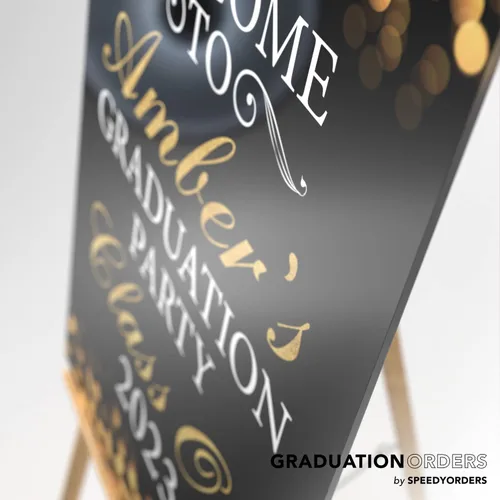 Vista 7 de Decoraciones de graduación doradas, 2021 banderas y letreros personalizados para graduación, decoraciones de fiesta de grado, decoración de fiesta