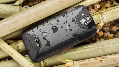 Vista 3 de Kyocera DuraForce Pro E6830 Sprint (GSM desbloqueado) - Resistente al agua de grado militar - Negro