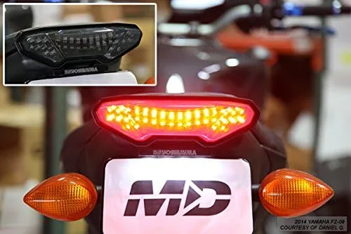 Vista 5 de Luces traseras LED secuenciales integradas Lente de humo para Yamaha FZ-09 15-17 FJ-09 19-20 Tracer 900 2014-2016