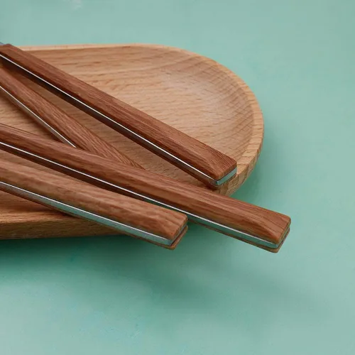 Vista 3 de Juego de cubiertos de madera de 32 piezas para 6 personas con mango de madera de imitación de madera de acero inoxidable para boda, hogar, cocina