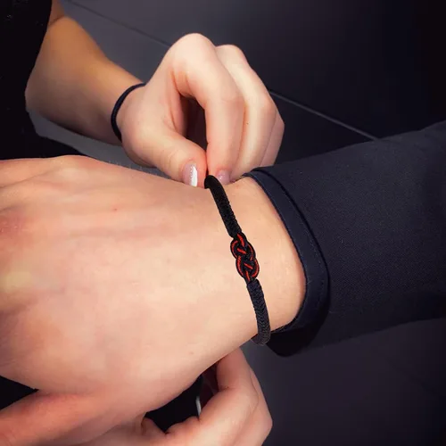 Vista 25 de Pulseras tibetanas hechas a mano con cuerda roja para él y ella, pulsera de la amistad, pulsera de la amistad, hilo negro y rojo para protección