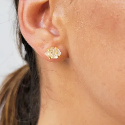 Vista 30 de Aretes de piedra preciosa natural en bruto con oro amarillo sobre plata de ley 925, 6 a 0.276 in, regalo de piedra de nacimiento de calidad genuina