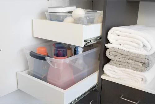 Vista 8 de Rubbermaid Cleverstore - Paquete de 6 recipientes de plástico apilables transparentes de 41 cuartos de galón con tapas transparentes de cierre
