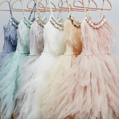 Vista 5 de Disfraz de princesa de cisne para niñas y niños, vestido de bailarina de plumas, con flecos de tul, vestido de fiesta de graduación, vestido