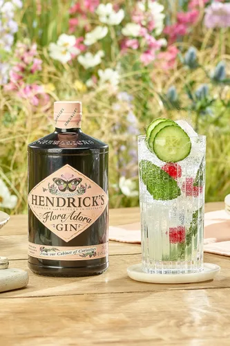 Vista 4 de Hendricks Flora Adora Ginebra, 750 ML