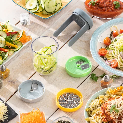Vista 3 de Cortador de Verduras en Espiral y Rallador con Recetas Vigizer InnovaGoods