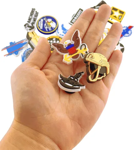 Vista 2 de 27 dijes para zapatos del ejército, azul marino y tanques, para hombres y mujeres, accesorios de pulsera para adultos estadounidenses, sandalias