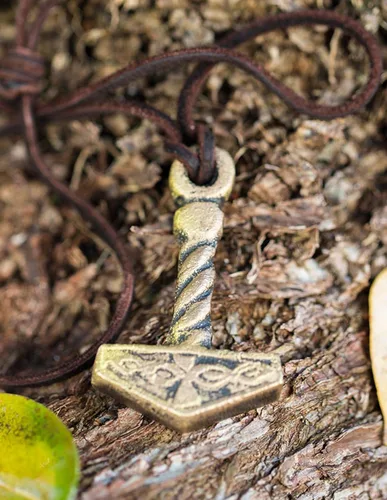 Vista 6 de Norse Tradesman Collar de martillo de Thor, colgante de latón macizo con cordón ajustable de cuero genuino, Latón