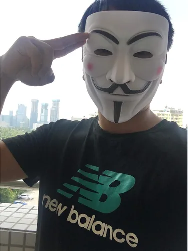 Vista 5 de Junyulim Anonymous Vendetta Hacker Mask Guy Fawkes Game Master Mask For Halloween Cosplay