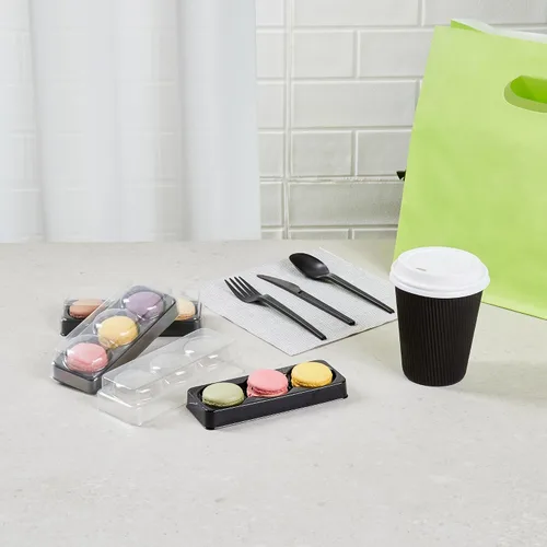 Vista 4 de Restaurantware Shock Safe - Cajas para llevar macarrones de 5.7 x 2.2 x 1.4 pulgadas, 100 cajas de exhibición duraderas, se adaptan a 3 macarons