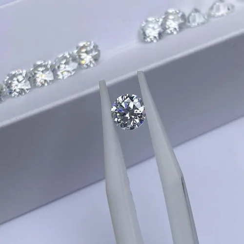 Vista 4 de Real D incoloro moissanita suelta piedra VVS1 con informe GRA para la fabricación de joyas