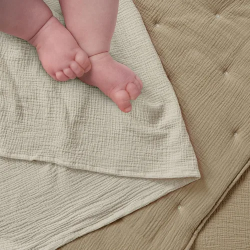 Vista 6 de Levtex Baby - Juego de cama de muselina en nube para cuna - Juego para habitación infantil - Estrellas beige y cacao - Muselina texturizada gris