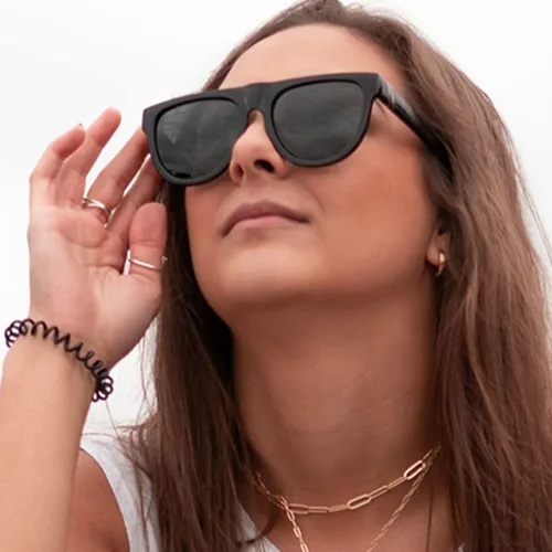 Vista 7 de Blenders Eyewear Clover – Gafas de sol polarizadas – Duraderas y elegantes – 100% protección UV – Para hombres y mujeres