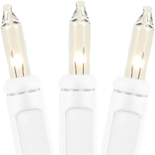 Vista 4 de Novelty Lights set de 100 luces navideñas transparentes de 34 pies de largo.