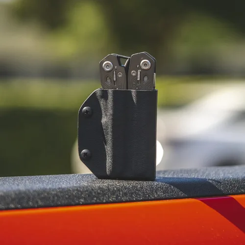 Vista 4 de Clip & Carry Kydex - Funda multiherramienta para armazón Gerber, fabricada en Estados Unidos (multiherramienta no incluida), funda para múltiples
