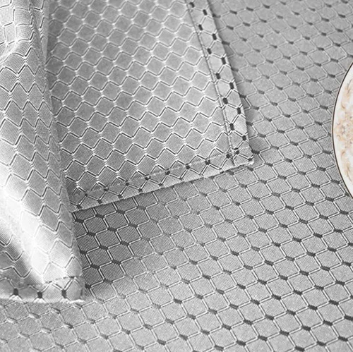 Vista 2 de Tektrum Mantel cuadrado resistente de 70 x 70 pulgadas, elegante tejido de punto gofre, a cuadros, impermeable, resistente a las manchas, sin