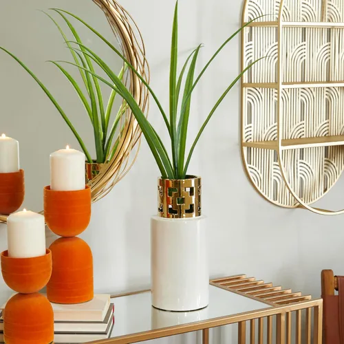 Vista 5 de CosmoLiving by Cosmopolitan Jarrón decorativo de cerámica con detalles dorados recortados, florero para decoración del hogar, 5 x 5 x 12 pulgadas
