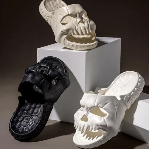 Vista 2 de Sandalias de baño unisex con diseño de calavera de una sola banda, sandalias de ducha antideslizantes de verano 2023 con suela gruesa