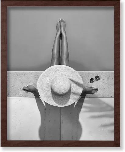 Vista 75 de Póster de arte de moda de Poster Master - Mujer en impresión de auto clásico - Arte en blanco y negro - Arte fotográfico - Arte de autos - Arte