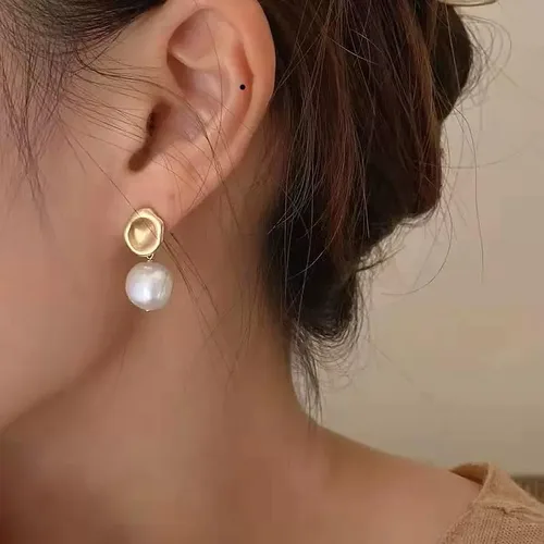Vista 8 de Aretes de perlas de agua dulce para mujer, barroco, retro, moderno, regalo de joyería