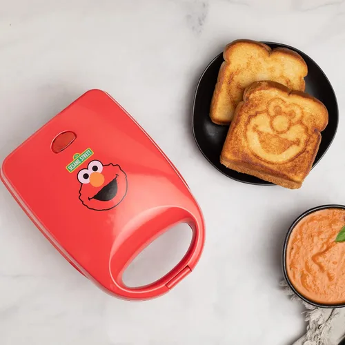 Vista 16 de Uncanny Brands Disney Lilo and Stitch Sandwichera Individual - Pequeño Electrodoméstico de Cocina