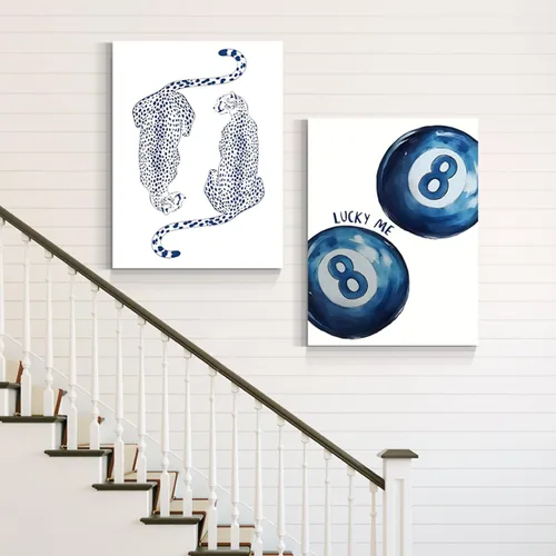 Vista 5 de GELDSTEI Arte de Pared de Guepardo Azul Preppy, Imágenes Estéticas Retro de Bola 8 Azul Marino, Obra de Arte en Lienzo Envuelto de Labios de Beso