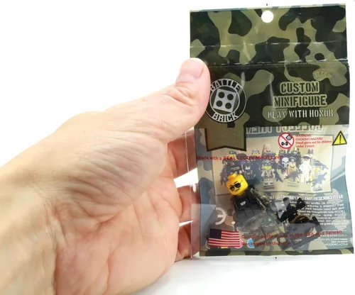 Vista 3 de Battle Brick Minifigura coleccionable del ejército OCP 10ª infantería de montaña personalizada coleccionable
