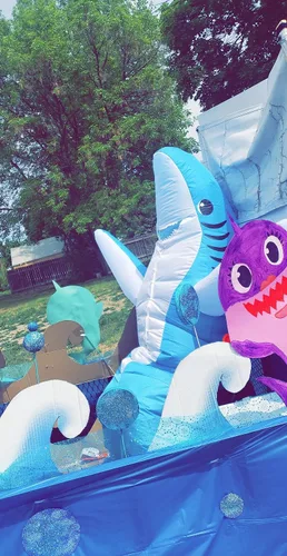Vista 5 de Inflatable Shark Costume