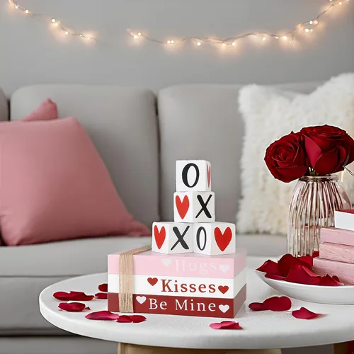Vista 5 de Decoración del día de San Valentín, pila de libros de madera con 4 letreros