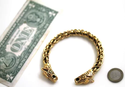 Vista 5 de Brazalete de bronce vikingo nórdico con cabeza de lobo trenzada, diseño de cabeza de lobo