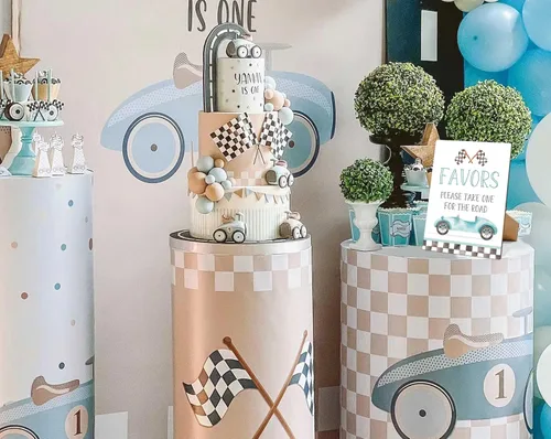 Vista 3 de Letreros de fiesta de cumpleaños de coche de carreras, Favores por favor toma uno para el camino, cartel de madera de 8 x 11 con soporte, decoración